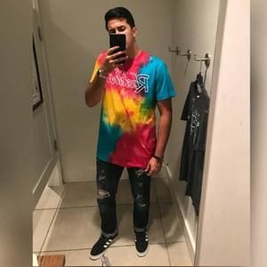 Meet your Posher, Juan